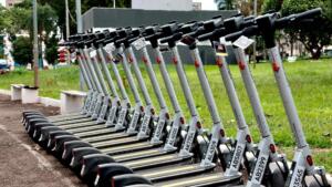 Patinetes novos chegam ao Centro e em mais cinco bairros de Campo Grande