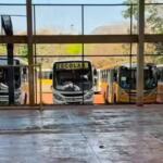 Transporte paralisa após atraso salarial e pais temem prejuízos aos alunos da escola agrícola