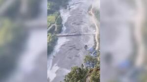 VÍDEO: Enchente no Nepal deixa mais de 100 estrangeiros ilhados