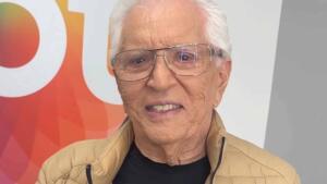 Carlos Alberto de Nóbrega é internado em São Paulo; saiba qual o quadro de saúde