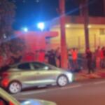 Torcida do São Paulo é levada para a delegacia após se mobilizar para agredir suspeitos de furto