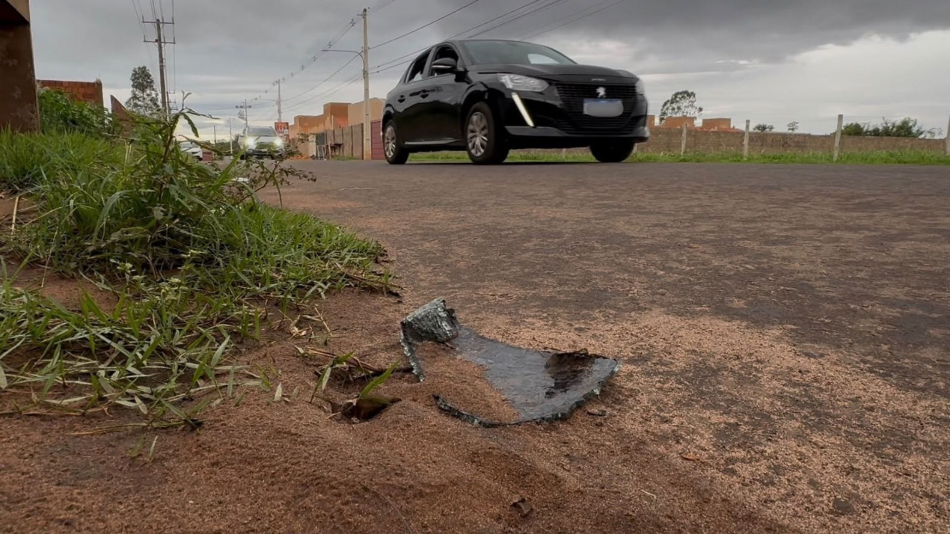 Moradores pedem semáforo em trecho de acidente que matou idosa no Caiobá