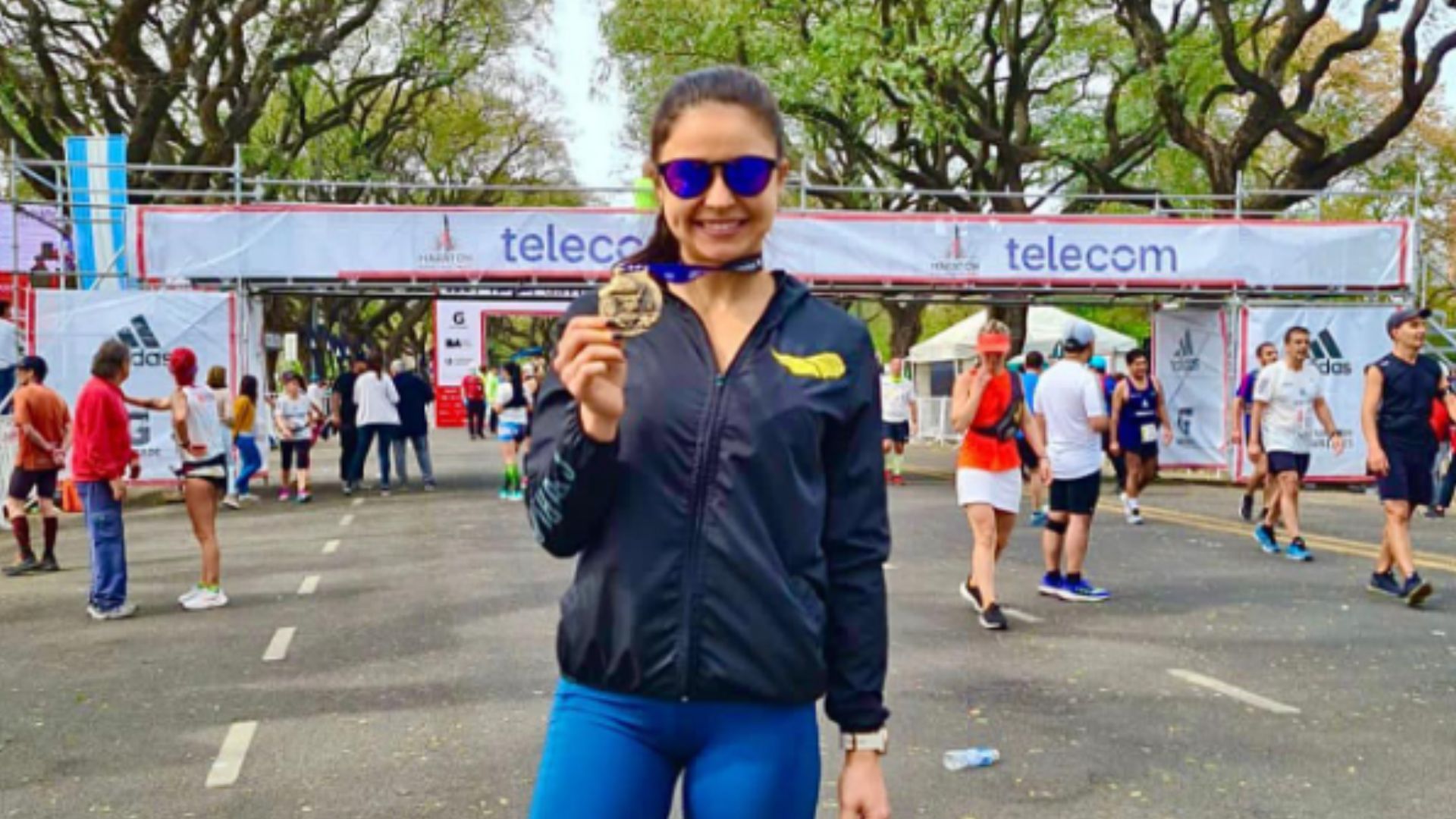 Médica brasileira morre em hotel após concluir meia maratona na Espanha