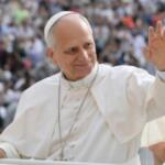 Papa Leão XIV é internado para realização de cirurgia nesta tarde