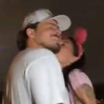 Assumiram? Ana Castela surge de chamego com Jon Vlogs na Disney