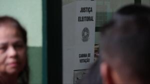 Eleitora que infartou ao votar havia acabado de sair de igreja em Campo Grande