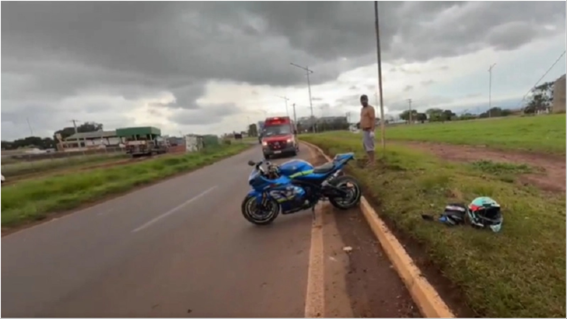 Motociclista morre ao perder controle e bater contra poste em Nova Alvorada do Sul