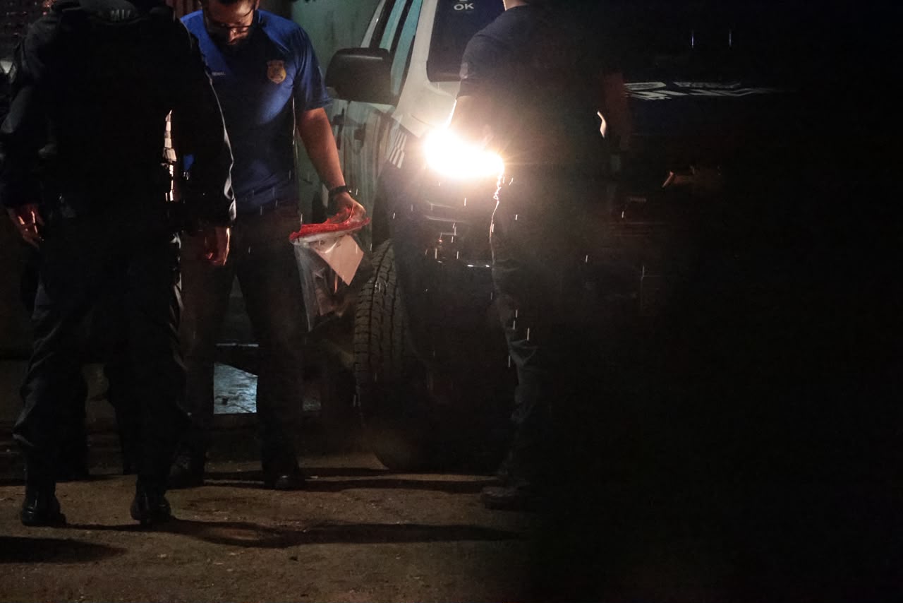 Polícia diz que encontrou 38 kg de drogas em casa de homem morto em confronto