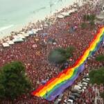 Ato em apoio a Lula ocupa sete quarteirões de avenida em Copacabana