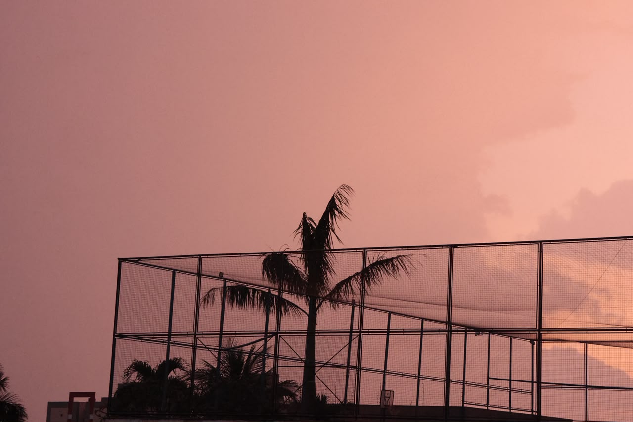 Campo Grande registra chuva fraca e entra em alerta para tempestades nesta quinta