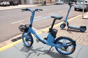 Bicicletas elétricas apresentam falhas em aplicativo antes de viagens em Campo Grande