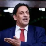 ‘Fui pego de surpresa tanto quanto os senhores’, diz Frederick Wassef, advogado de Flávio Bolsonaro