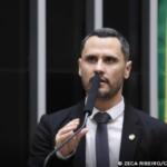 Cleitinho Azevedo é eleito governador de Minas Gerais no 1º turno
