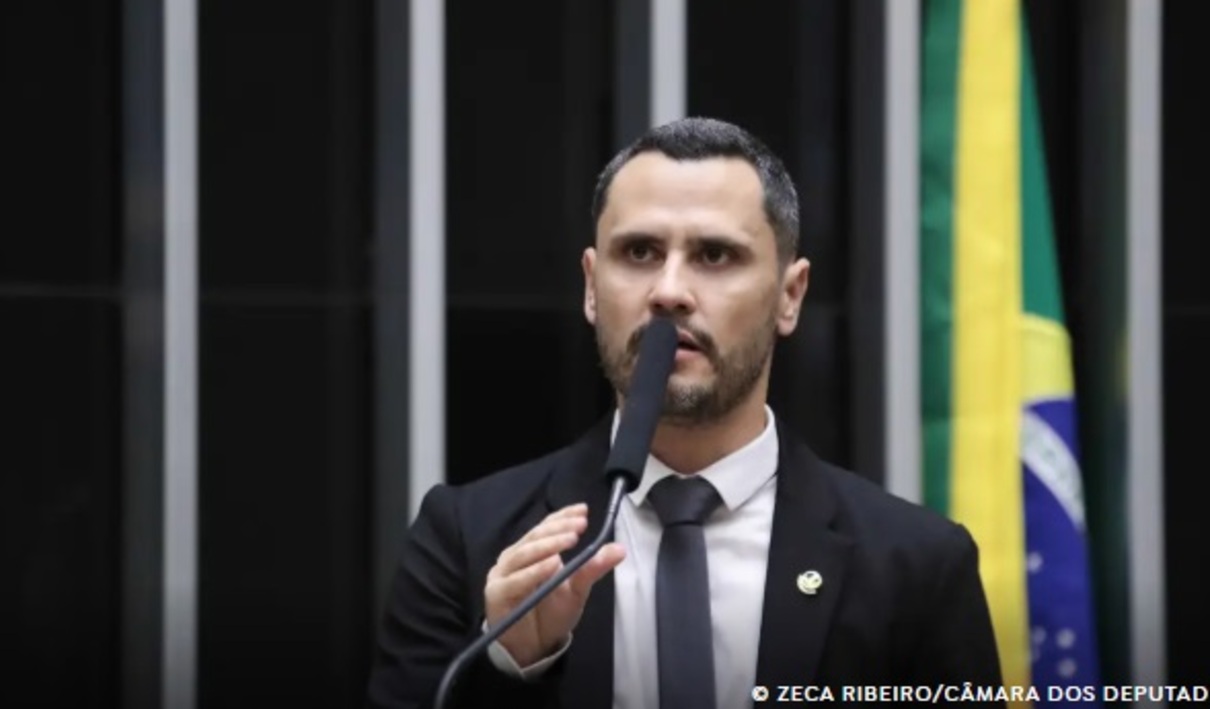 Cleitinho Azevedo é eleito governador de Minas Gerais no 1º turno