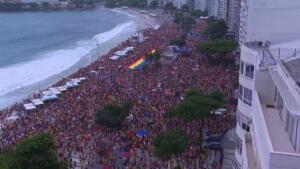 Artistas se apresentam durante ato em apoio a Lula no Centro do Rio e Copacabana