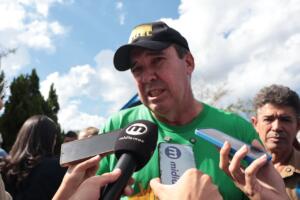 Última carreata de Riedel antes das eleições reúne apoiadores na Afonso Pena