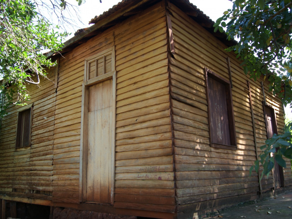 1943 – Criada a colônia agrícola de Dourados
