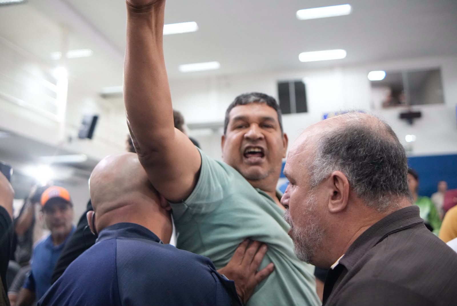Vereadores da Capital se reúnem após confusão que terminou com líder comunitário expulso