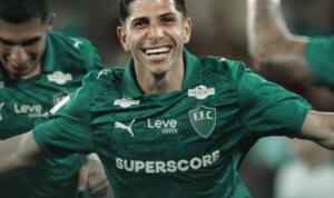 Savarino encerra jejum com hat-trick em goleada sobre o Coritiba e leva Fluminense ao 3º lugar