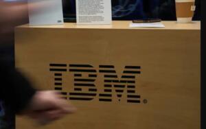 IBM supera em lucro e receita no terceiro trimestre de 2026; ações sobem 3,4%