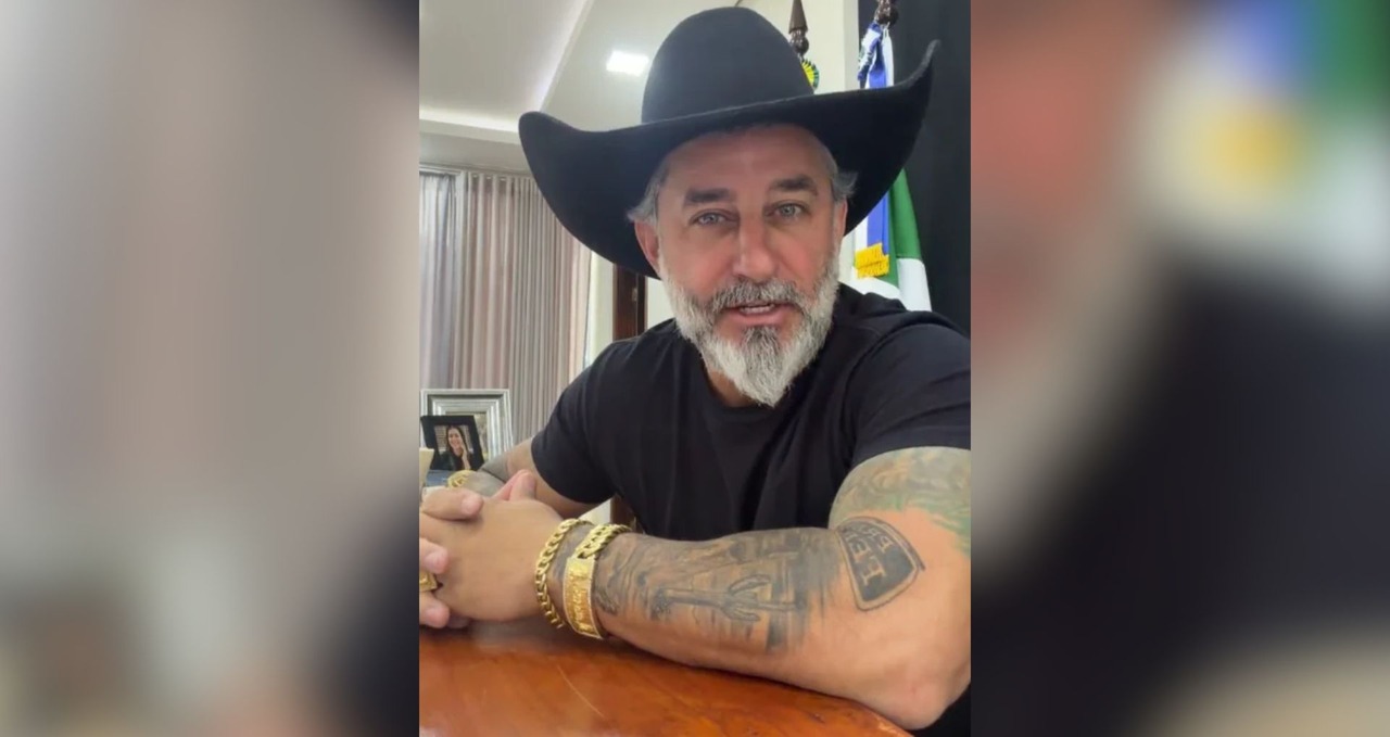 ‘Nem dormi de tanta raiva’: Juliano Ferro critica ataques à filha por apoio ao PT - Foto