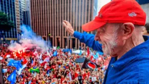 Lula está matematicamente reeleito para o quarto mandato no Brasil, diz TSE