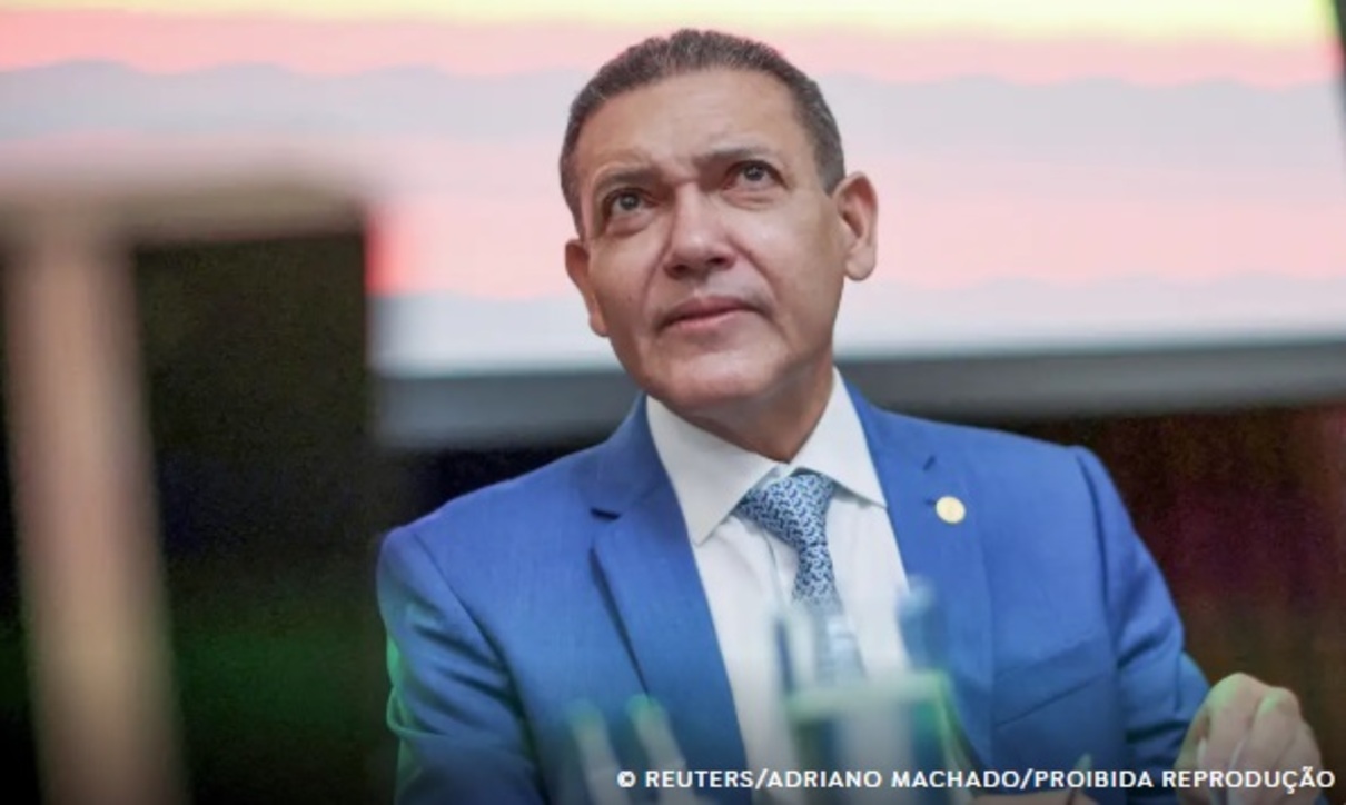 TSE não participa de mudança de locais de votação, diz Nunes Marques