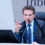 Presidente do TCE-MT é preso pela PF em esquema sobre irregularidades em contratos