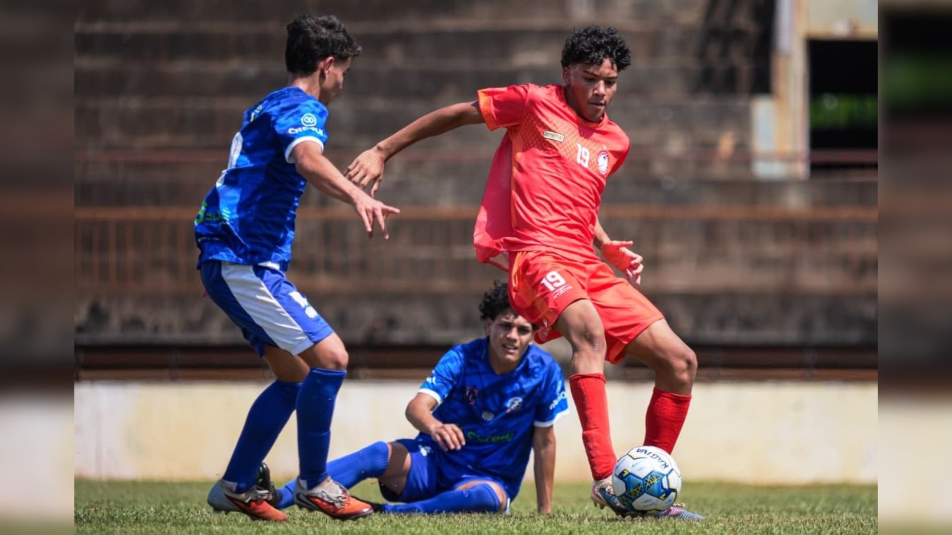 Quartas de final do Estadual Sub-17 começam neste sábado em Dourados