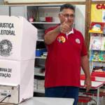 ‘Perspectiva muito boa’, diz Lucien Rezende ao votar em Ribas do Rio Pardo